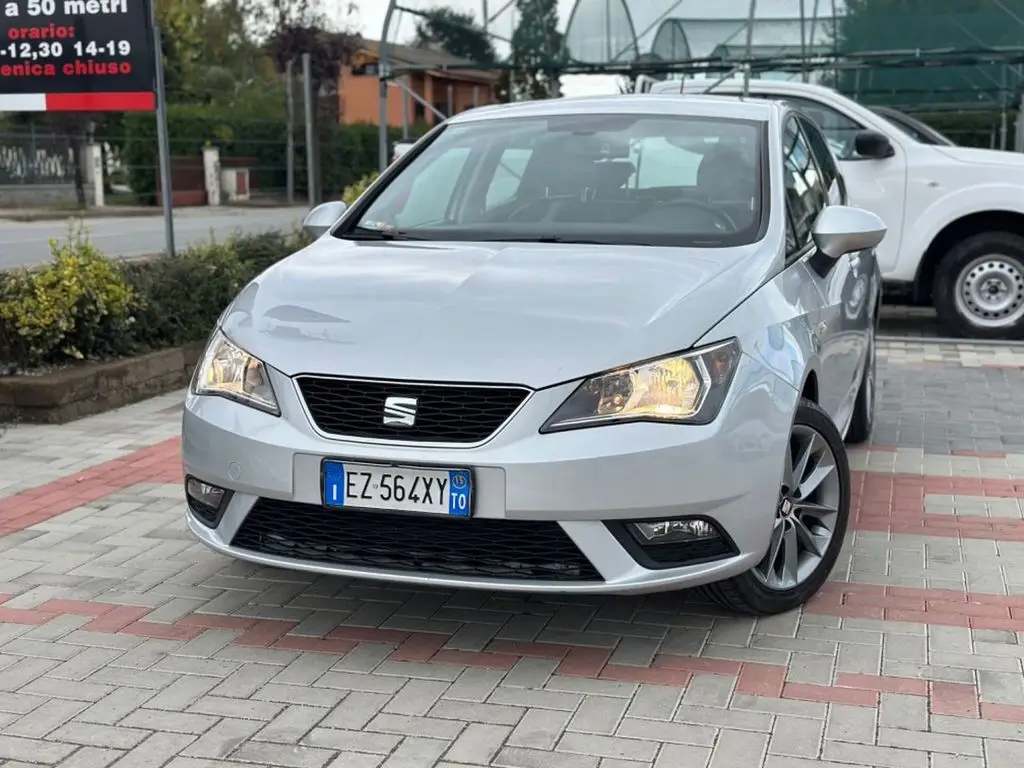 Photo 1 : Seat Ibiza 2015 Diesel