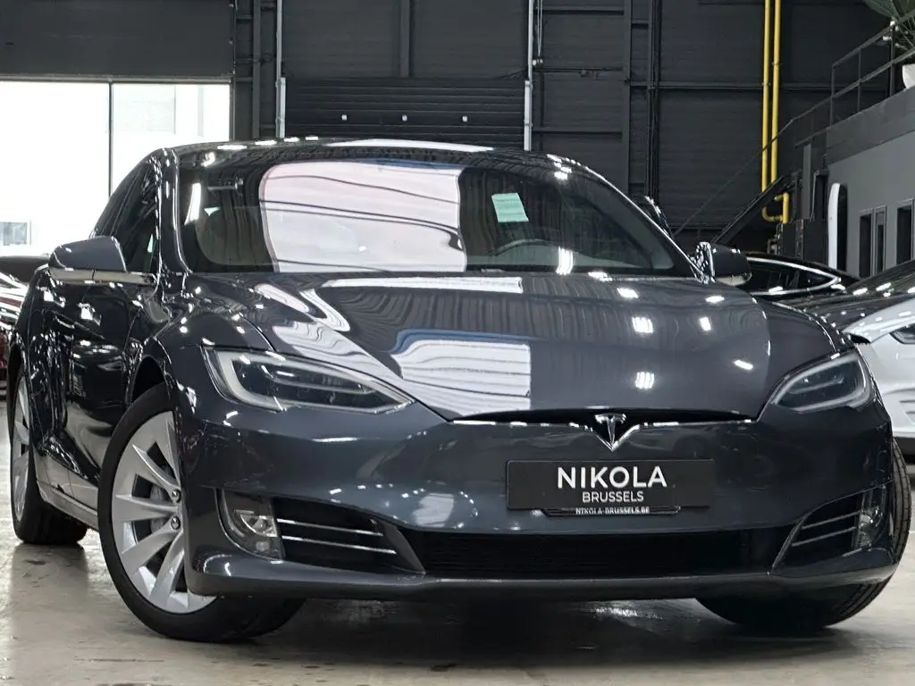 Photo 1 : Tesla Model S 2019 Not specified