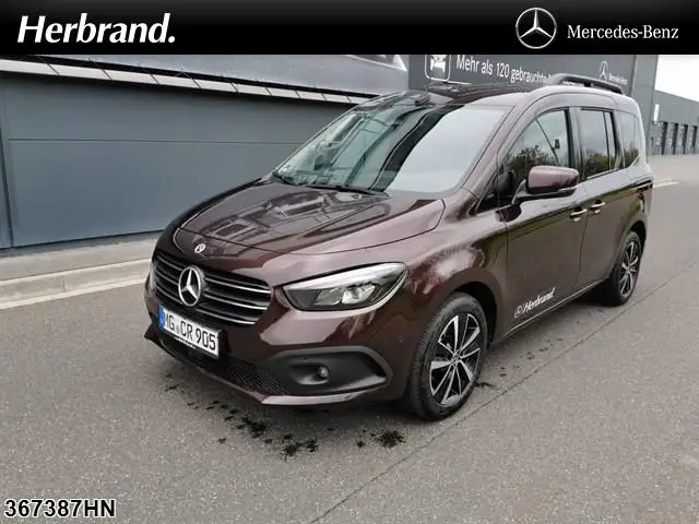 Photo 1 : Mercedes-benz Classe T 2023 Petrol