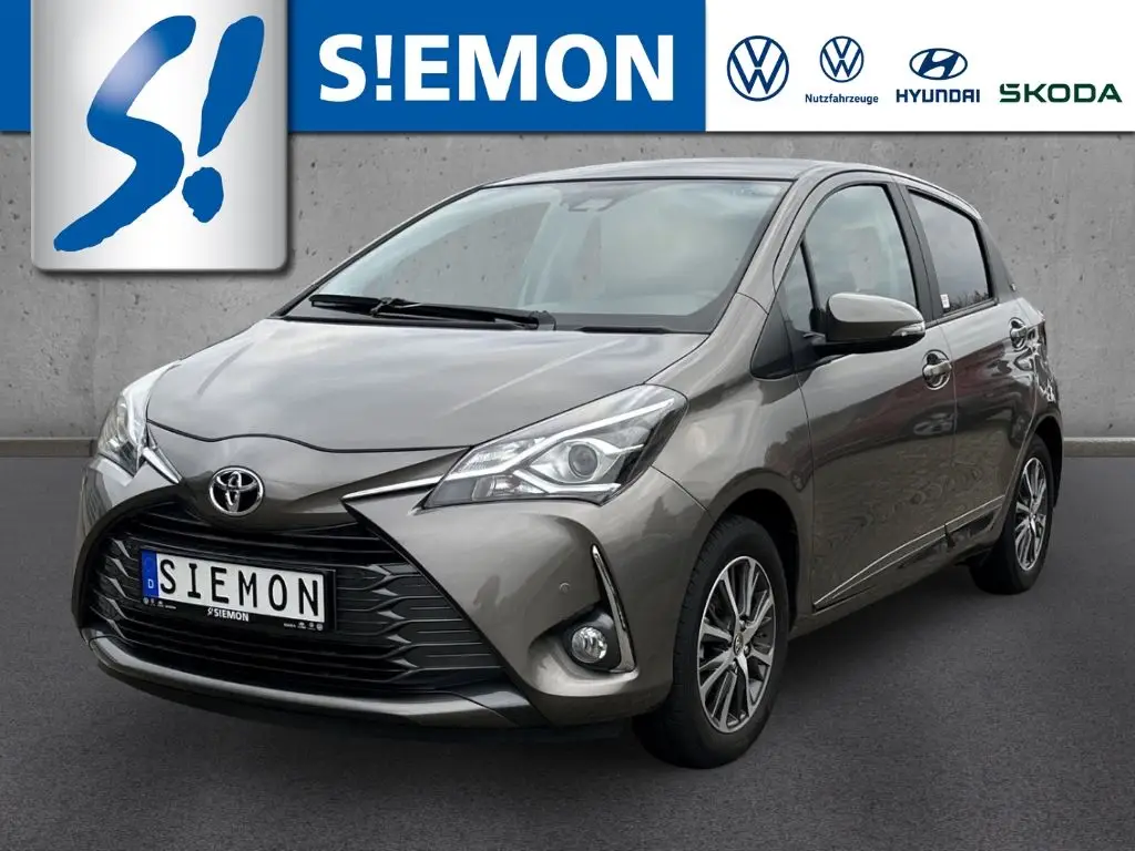 Photo 1 : Toyota Yaris 2020 Petrol