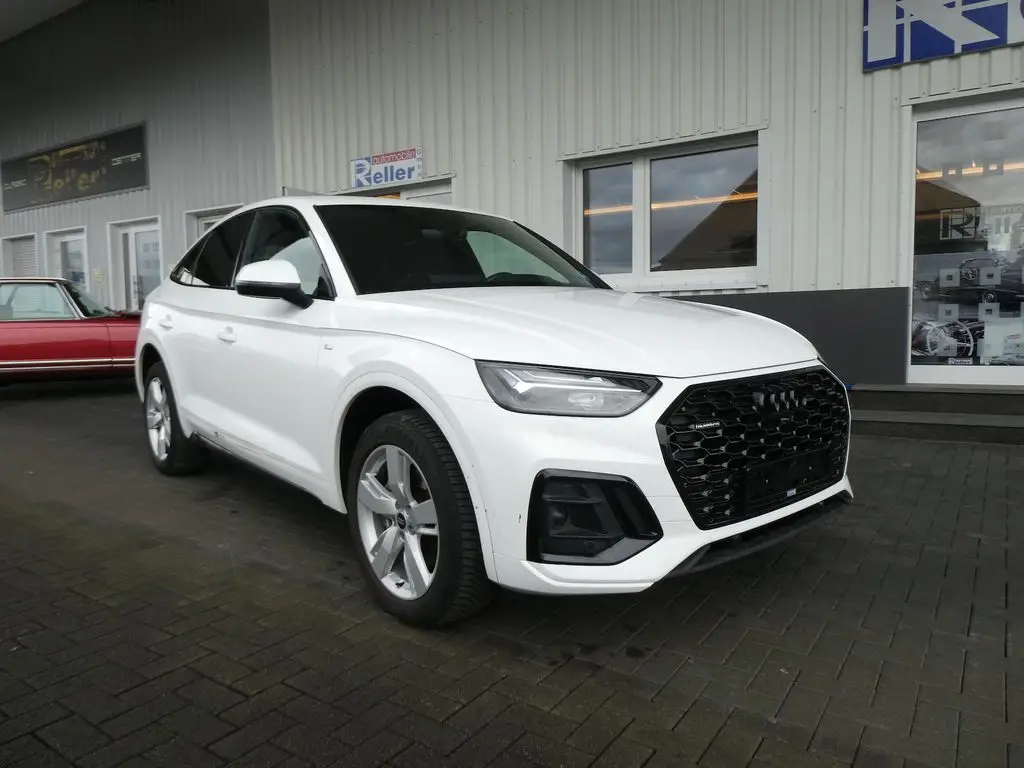 Photo 1 : Audi Q5 2023 Diesel