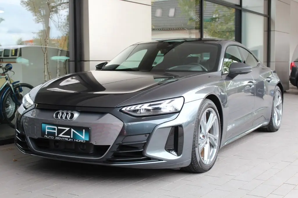 Photo 1 : Audi E-tron 2022 Non renseigné