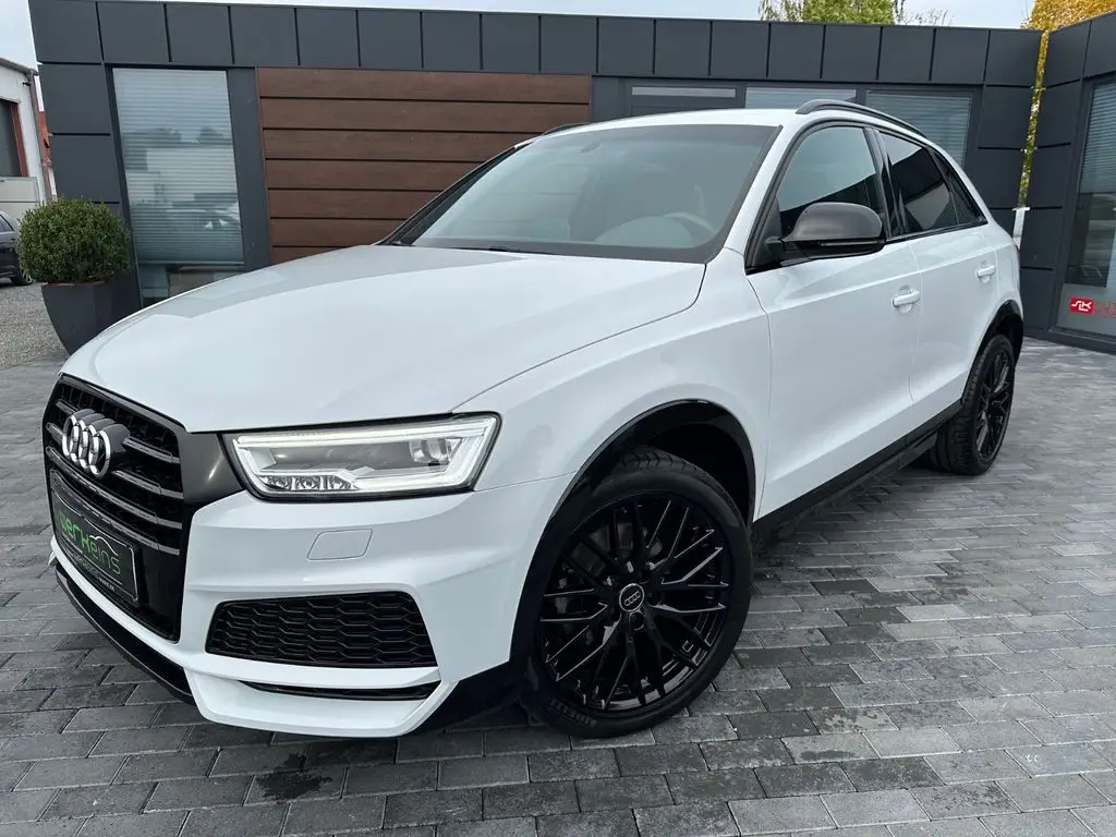 Photo 1 : Audi Q3 2017 Essence