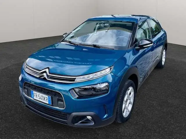 Photo 1 : Citroen C4 2018 Diesel