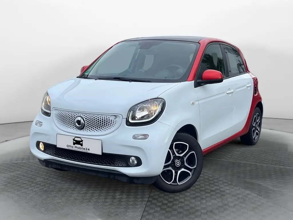 Photo 1 : Smart Forfour 2019 Petrol