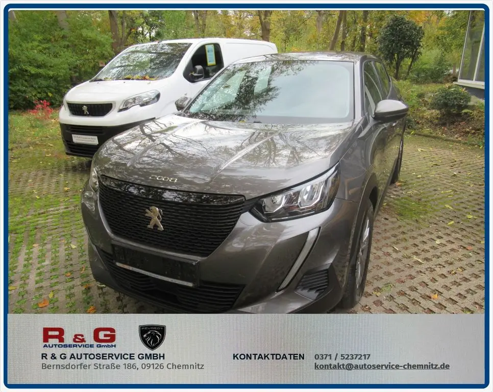 Photo 1 : Peugeot 2008 2020 Essence