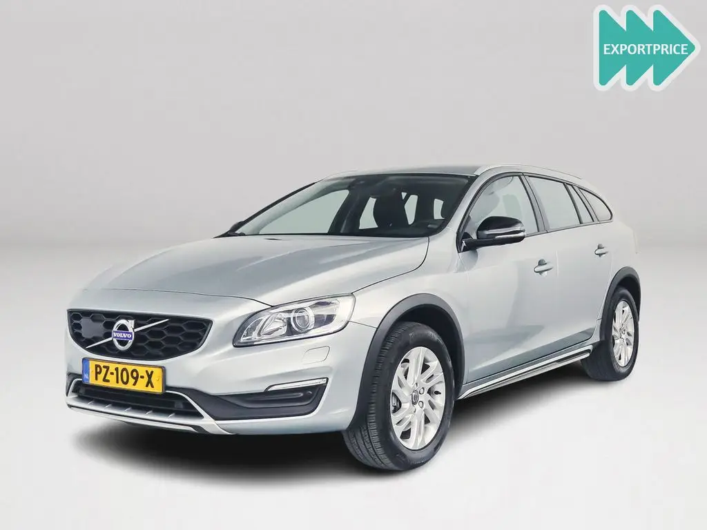 Photo 1 : Volvo V60 2017 Petrol