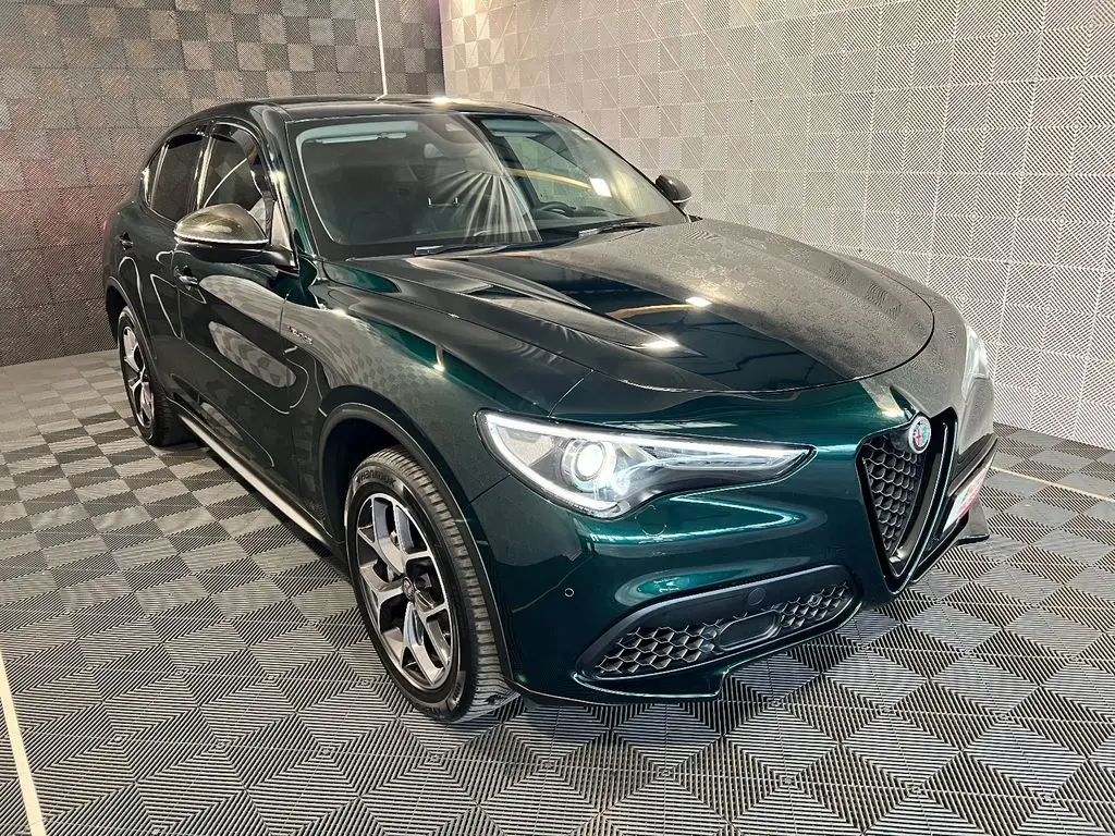 Photo 1 : Alfa Romeo Stelvio 2019 Petrol