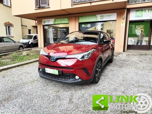 Photo 1 : Toyota C-hr 2018 Hybrid