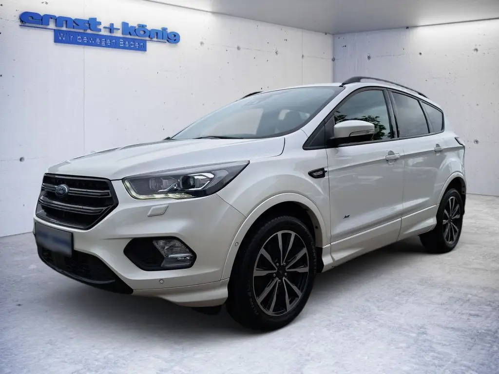 Photo 1 : Ford Kuga 2018 Petrol