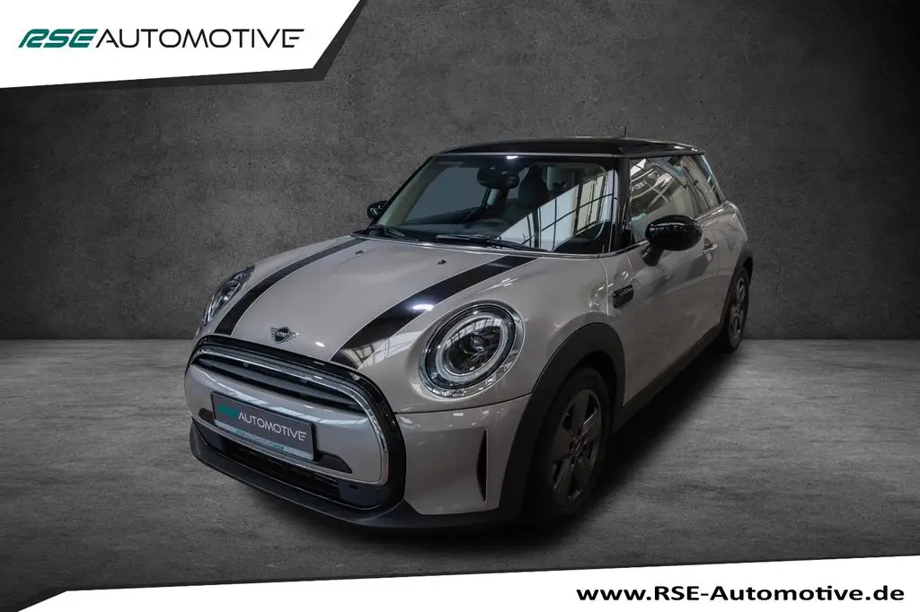 Photo 1 : Mini Cooper 2024 Petrol