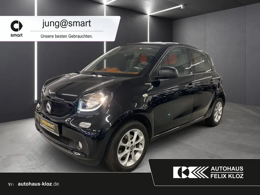 Photo 1 : Smart Forfour 2019 Petrol