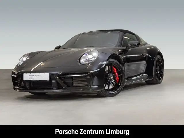 Photo 1 : Porsche 992 2023 Essence