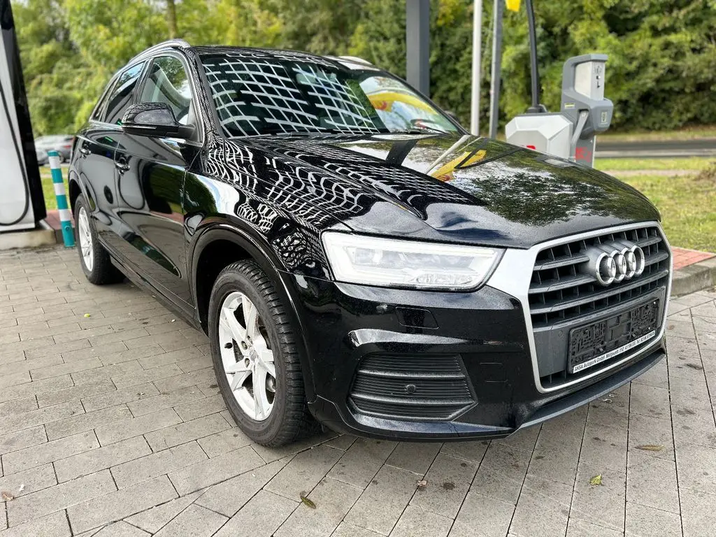 Photo 1 : Audi Q3 2015 Essence