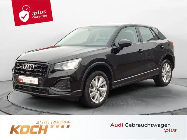 Photo 1 : Audi Q2 2024 Petrol