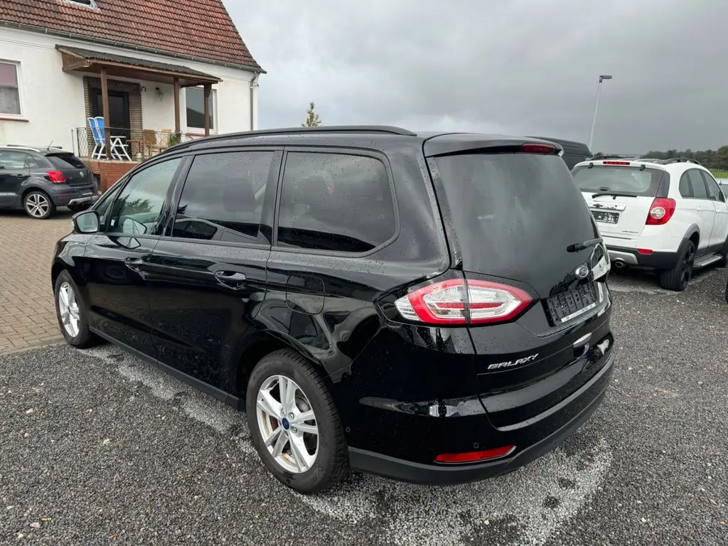 Photo 1 : Ford Galaxy 2019 Essence