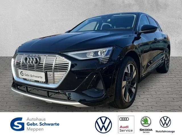 Photo 1 : Audi E-tron 2022 Non renseigné