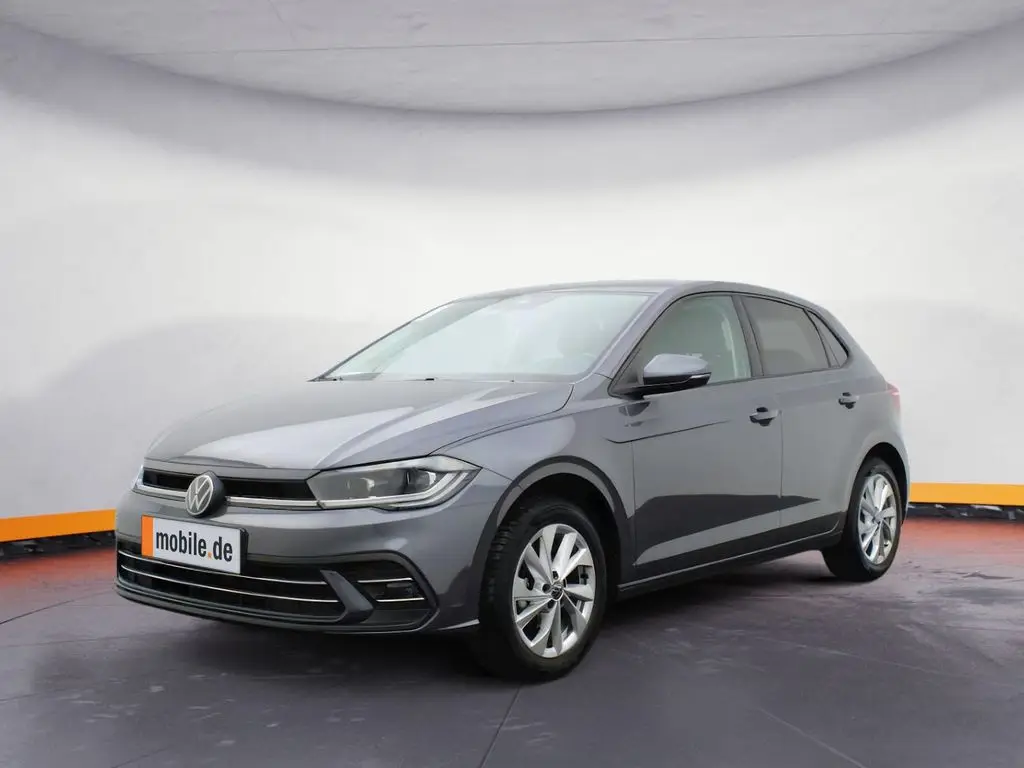 Photo 1 : Volkswagen Polo 2024 Petrol