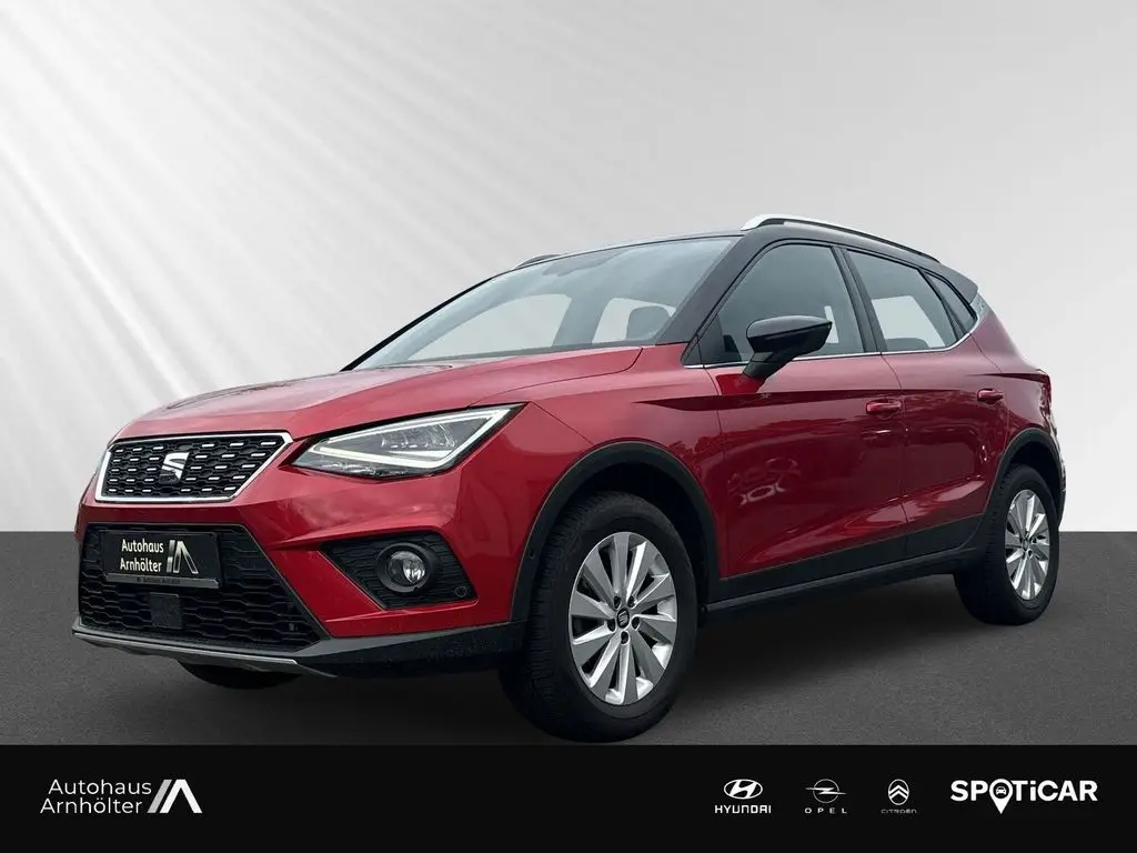 Photo 1 : Seat Arona 2018 Petrol