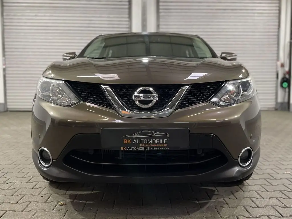 Photo 1 : Nissan Qashqai 2015 Petrol