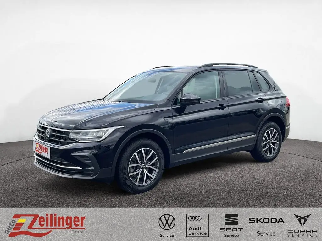 Photo 1 : Volkswagen Tiguan 2024 Essence