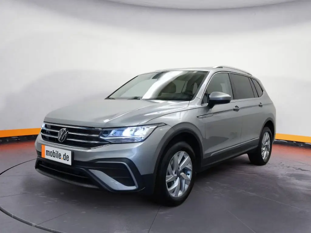 Photo 1 : Volkswagen Tiguan 2023 Diesel