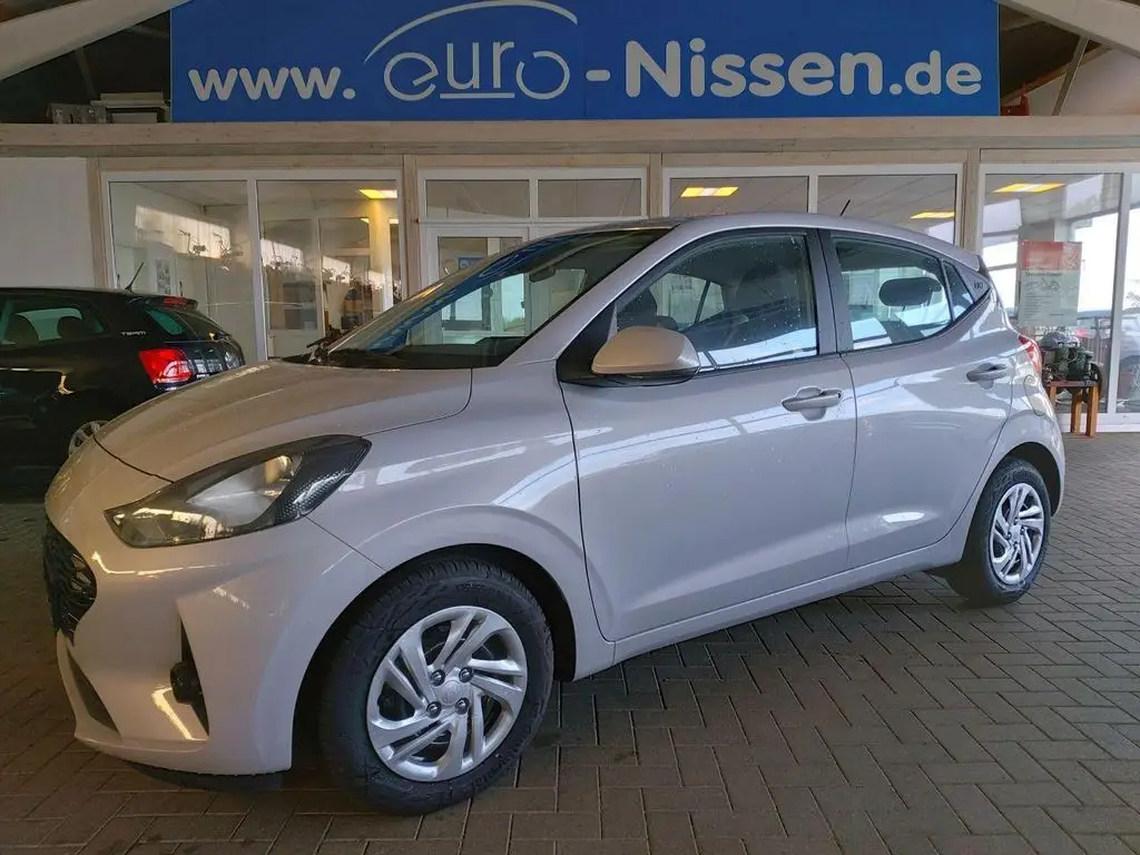 Photo 1 : Hyundai I10 2024 Petrol