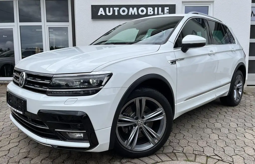 Photo 1 : Volkswagen Tiguan 2020 Petrol