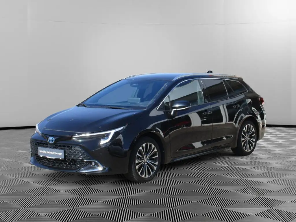 Photo 1 : Toyota Corolla 2024 Hybrid