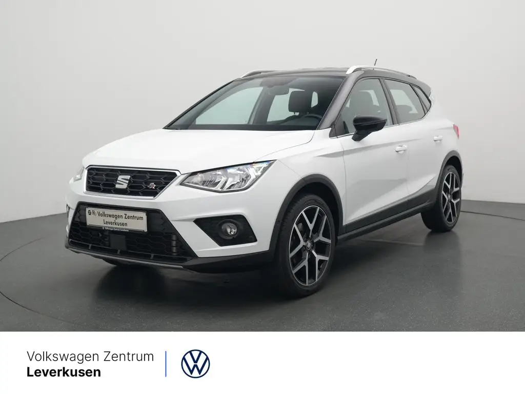 Photo 1 : Seat Arona 2021 Essence