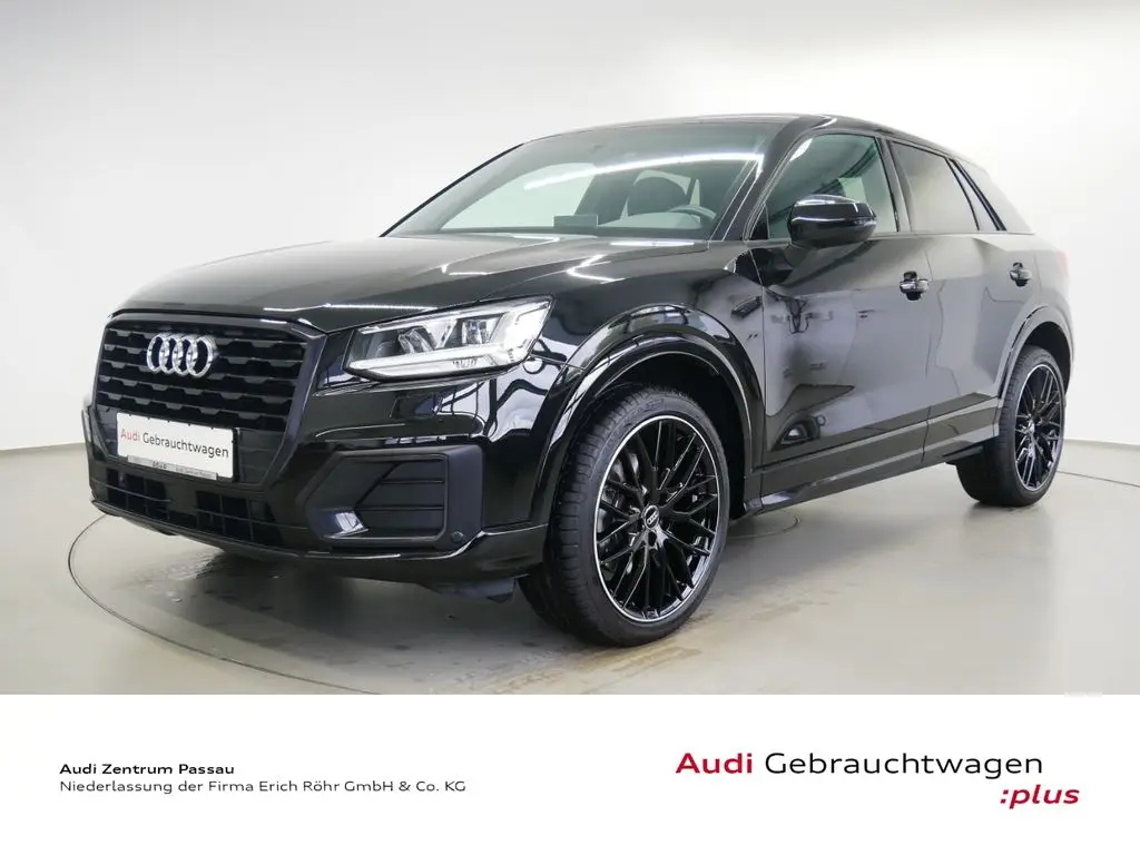 Photo 1 : Audi Q2 2019 Petrol