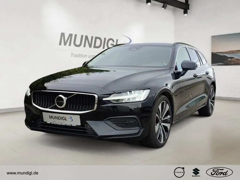 Photo 1 : Volvo V60 2022 Essence