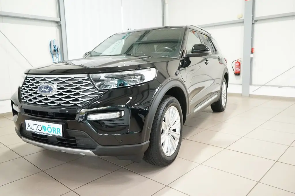 Photo 1 : Ford Explorer 2021 Hybrid