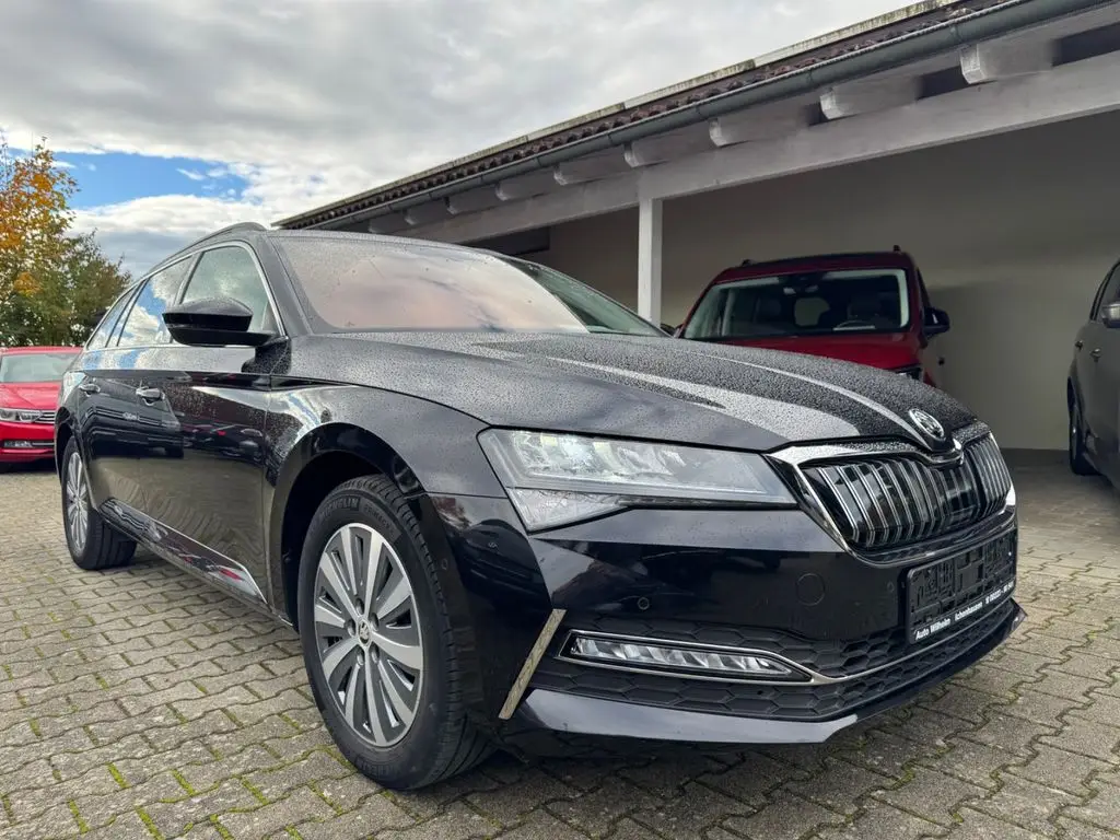 Photo 1 : Skoda Superb 2021 Hybrid