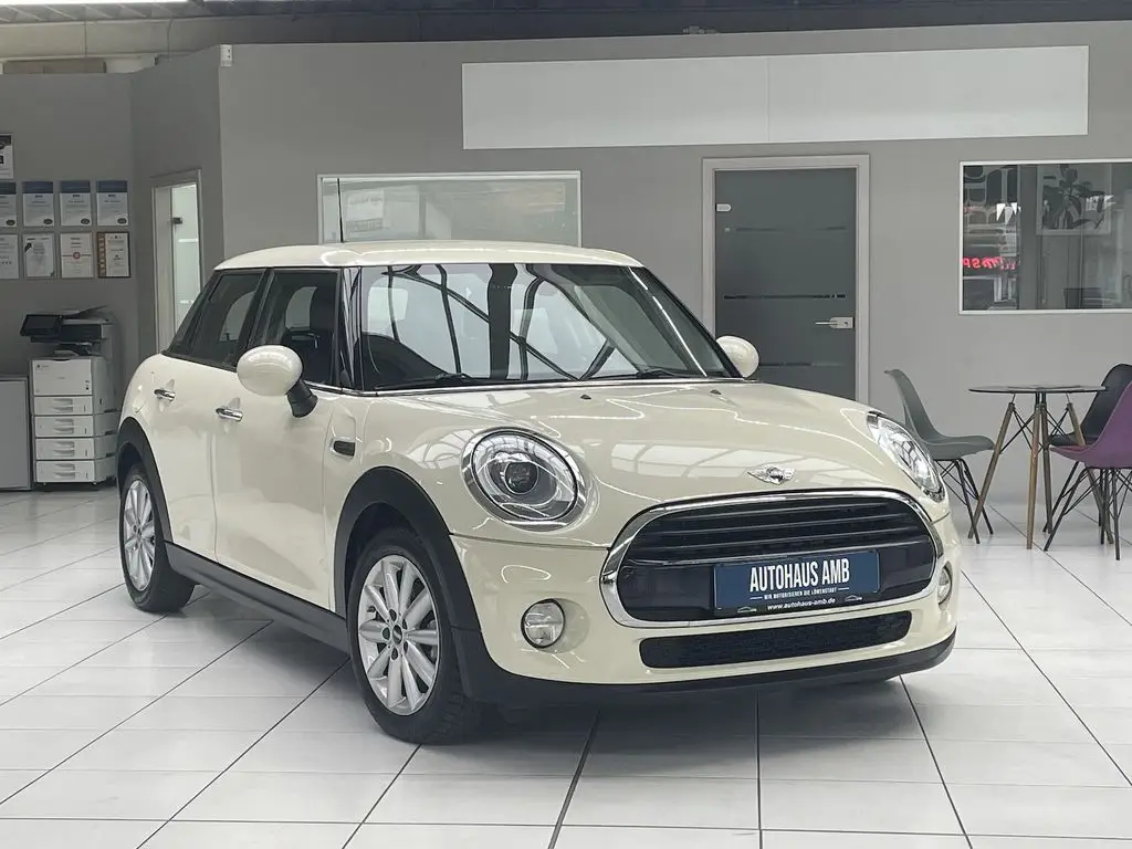 Photo 1 : Mini Cooper 2016 Diesel