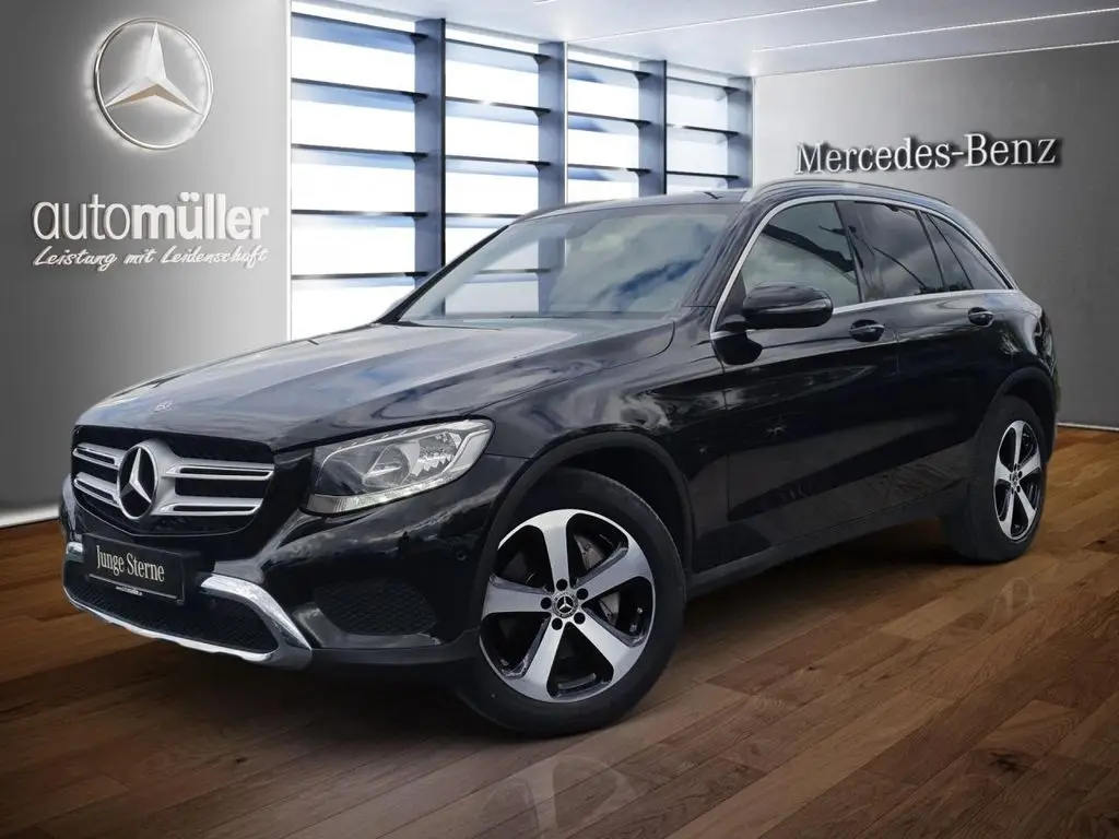 Photo 1 : Mercedes-benz Classe Glc 2018 Petrol