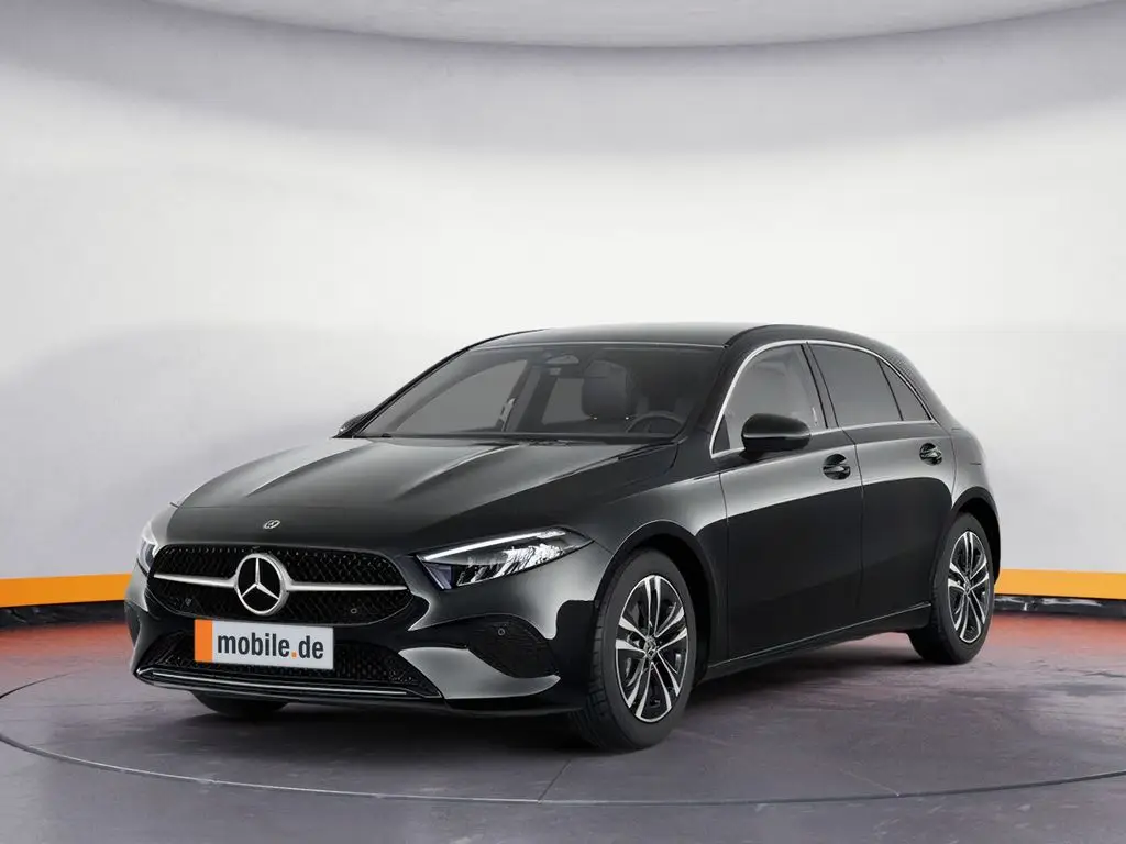 Photo 1 : Mercedes-benz Classe A 2023 Essence