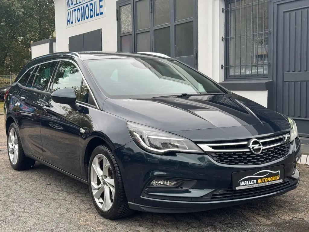 Photo 1 : Opel Astra 2016 Diesel