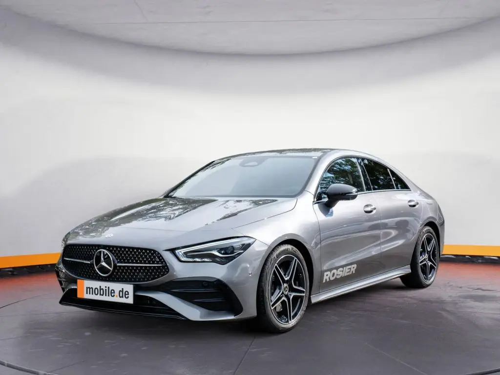 Photo 1 : Mercedes-benz Classe Cla 2024 Essence