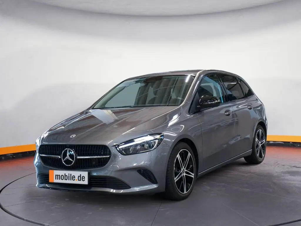 Photo 1 : Mercedes-benz Classe B 2023 Petrol