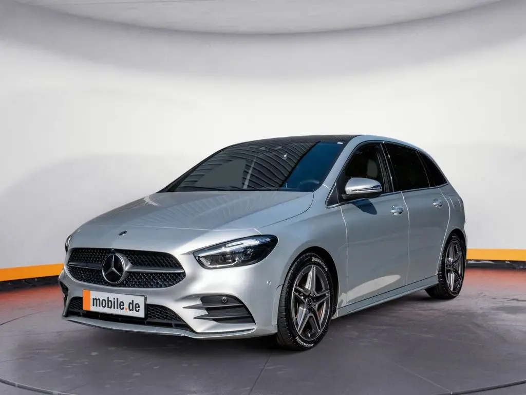 Photo 1 : Mercedes-benz Classe B 2023 Petrol