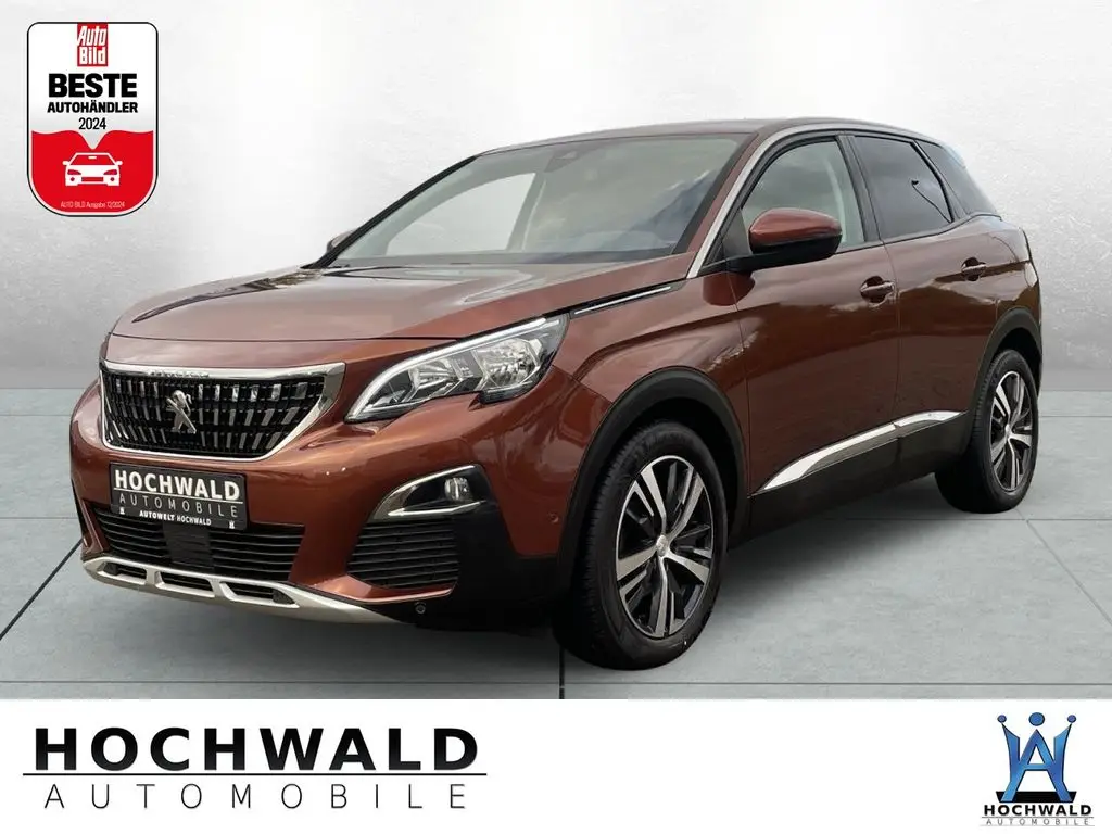 Photo 1 : Peugeot 3008 2019 Essence