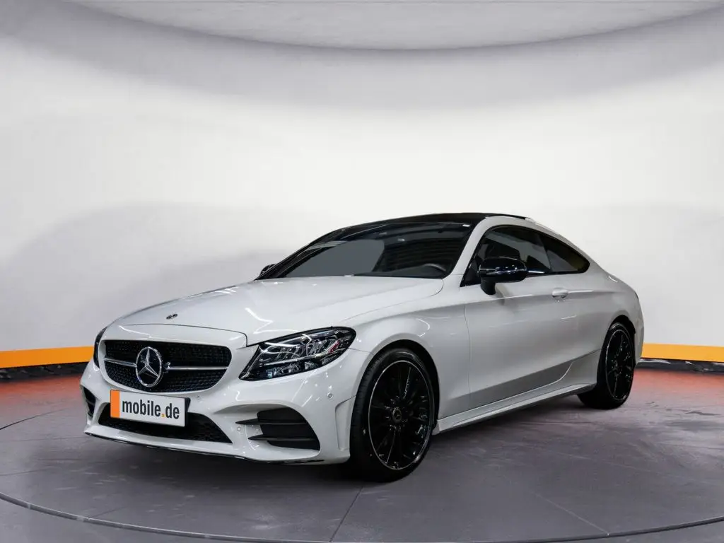 Photo 1 : Mercedes-benz Classe C 2023 Petrol