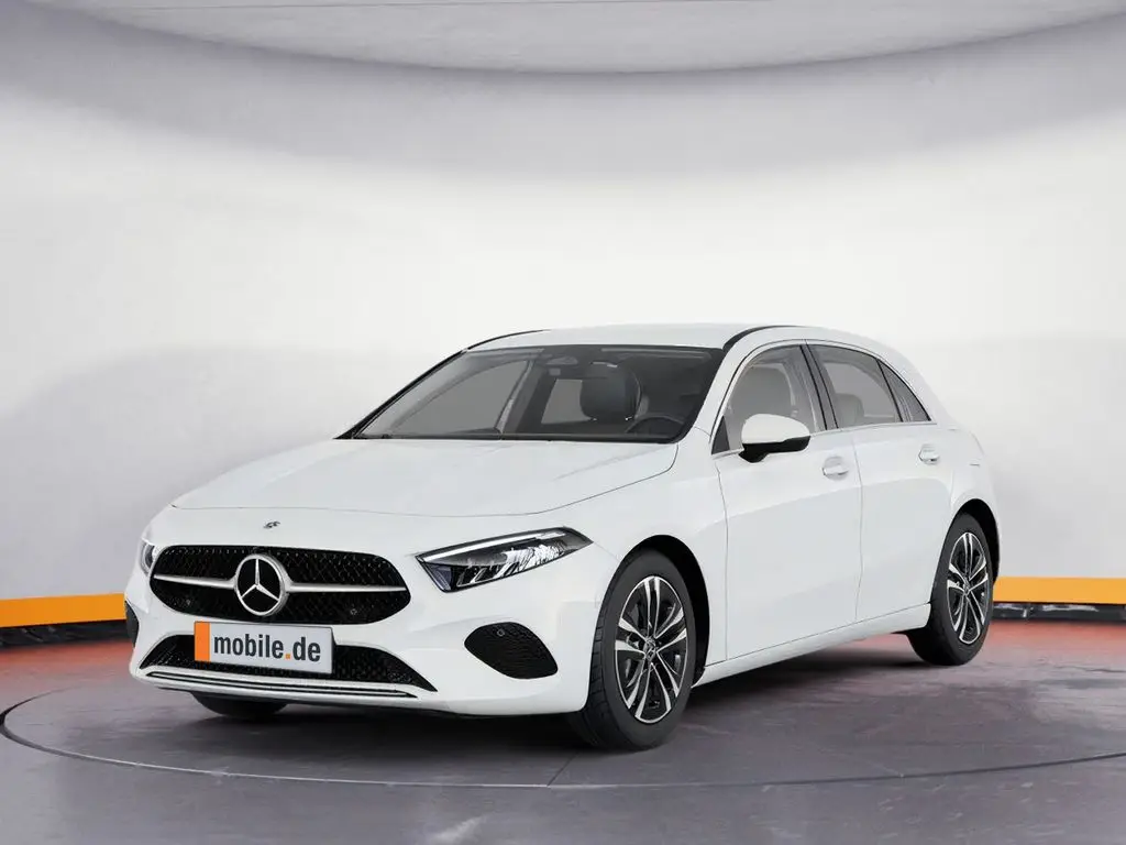 Photo 1 : Mercedes-benz Classe A 2023 Essence