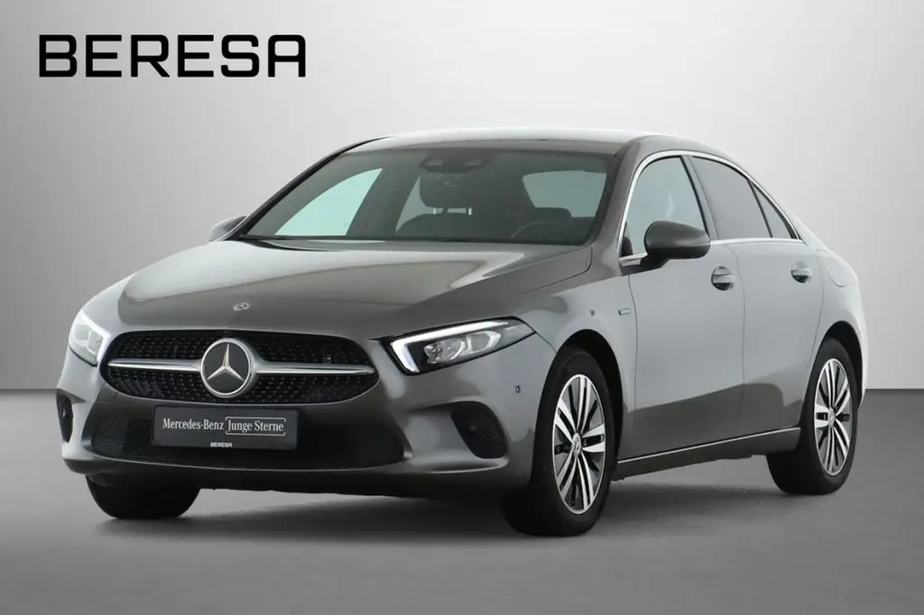 Photo 1 : Mercedes-benz Classe A 2020 Hybride