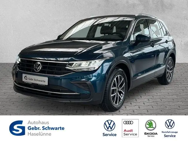 Photo 1 : Volkswagen Tiguan 2021 Essence