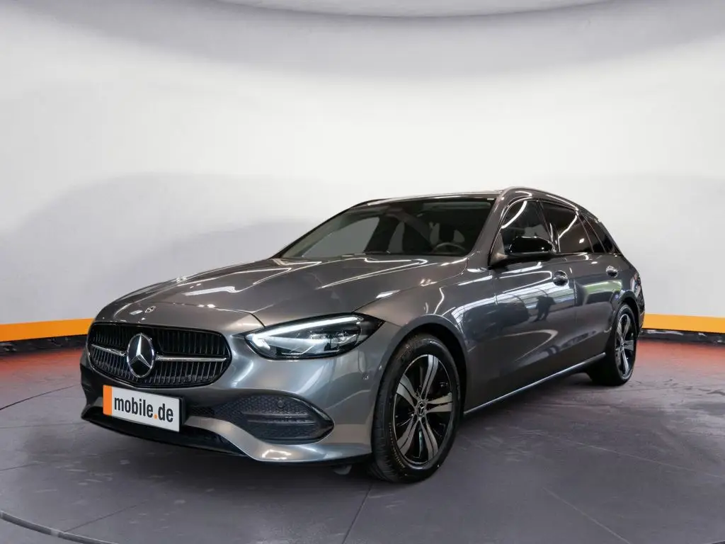 Photo 1 : Mercedes-benz Classe C 2023 Essence