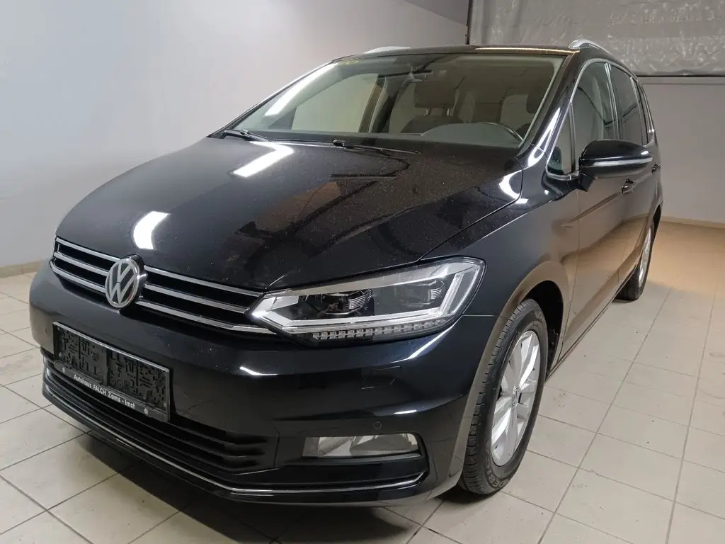 Photo 1 : Volkswagen Touran 2016 Diesel