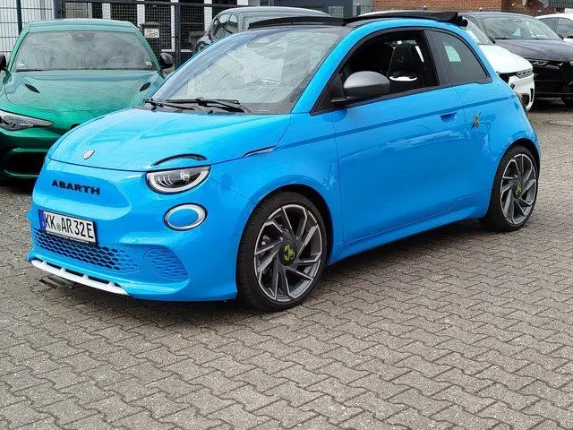 Photo 1 : Abarth 500 2023 Not specified