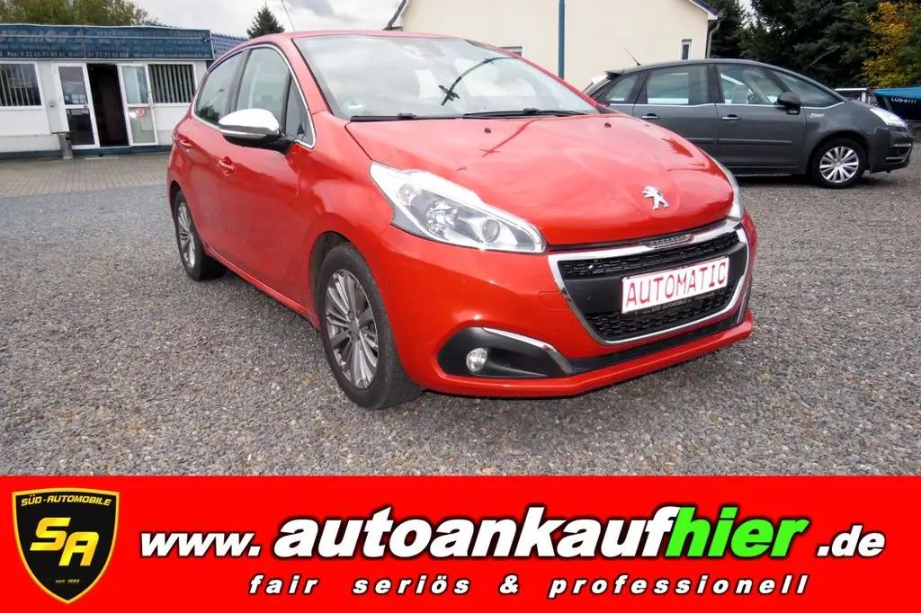 Photo 1 : Peugeot 208 2016 Petrol